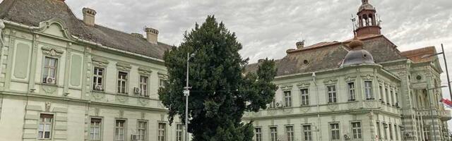 SRCE optužuje naprednjačku vlast: „Građani plaćaju stranačke vojnike“