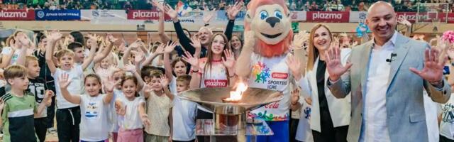 DECA PREPLAVILA LAZAREVAC: Dan sporta u znaku energije i radosti