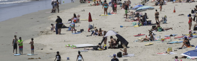 More izbacuje zlato, ljudi pohrlili na plažu