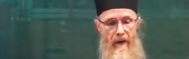 BUDIMO PRIVLAČNI! IGUMAN ARSENIJE PORUČUJE: Nemojte zapostaviti svoj izgled u braku, doterajte se! (VIDEO)