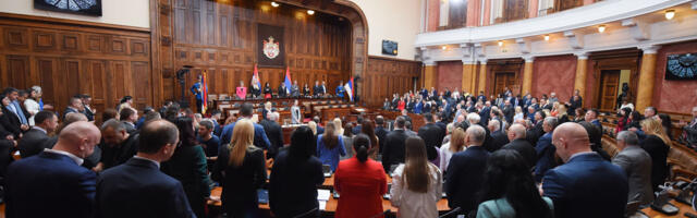 Skupština Srbije: Ne daju kvorum, ali se upisali za dnevnice