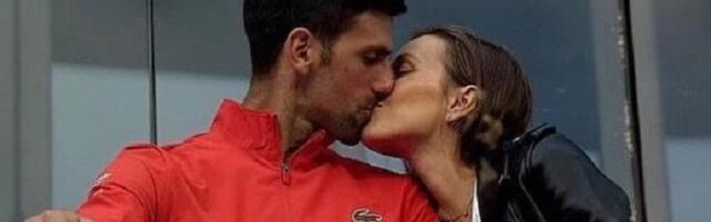 Novak zaljubljen u Jelenu od srednje škole: Hit veridba