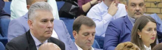 Odbornicima skupštine grada 12.000 po sednici od Nove godine