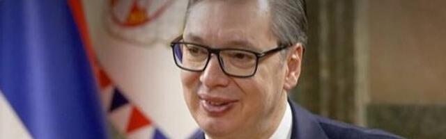 VUČIĆ ČESTITAO BOŽIĆ: Inspiriše nas da otvorimo svoja srca, pronađemo snagu jedni u drugima i zajedno gradimo bolju budućnost