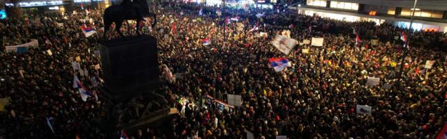 Najveći protest u istoriji Niša – tišina u ponoć, počelo „veliko spremanje“ [live blog]