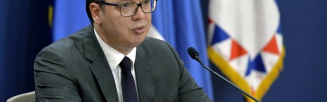 PREDSEDNIK VUČIĆ SUTRA OBILAZI NOVU VOJNU KOVID BOLNICU! Obići će radnike u trećoj smeni!