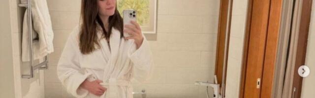 Devojka Lazara Ristovskog fotografijom iz kade rasplamsala maštu: Vrelim kadrovima zapalila mreže (FOTO)