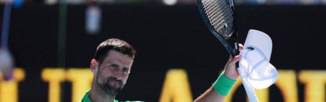 "Sin je hteo da bude tu, uradio bi sve...": Prve Novakove reči posle ubedljive pobede