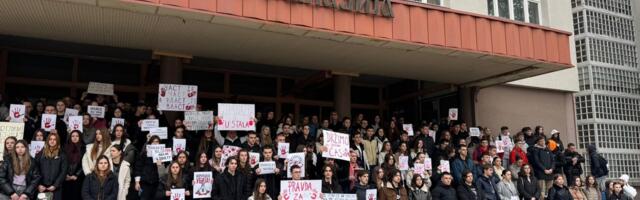 Gimnazijalcima se pridružili učenici Ekonomske škole, blokada produžena do petka