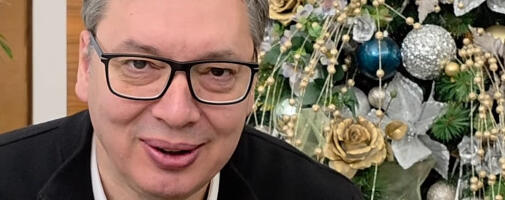 Šta su saradnici poželeli Vučiću za Novu godinu? Predsednik podelio snimak, jedna čestitka se izdvaja