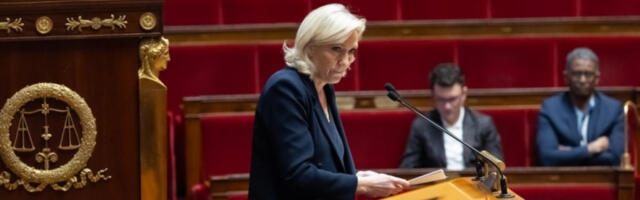 Ле Пен: Власт води Француску у дубљу економску кризу