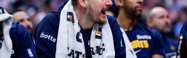 Istorijaaaaa - Nikola Jokić uradio što niko nije u NBA ligi