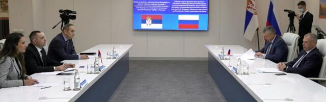 Vulin u Moskvi sa Čuprijanom razgovarao o saradnji u oblasti vanrednih situacija