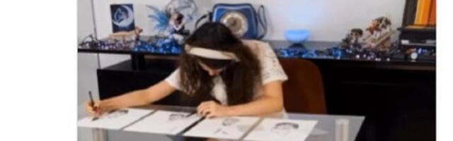 Crta istovremeno osam portreta, rukama i nogama (VIDEO)
