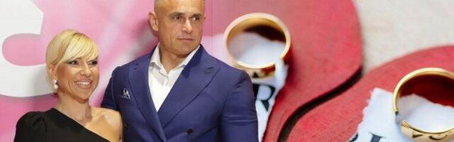 ZASIJAO NOVI PRSTEN NA RUCI JOVANE JEREMIĆ: Verenički zauvek otišao u ZABORAV, ovaj komad nakita sad šeta! (VIDEO)