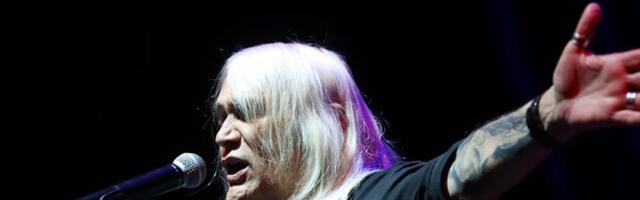 Kako je nastala pesma "POGLEDAJ DOM SVOJ, ANĐELE", hit zbog kojeg Srbi plaču i smeju se u isto vreme?