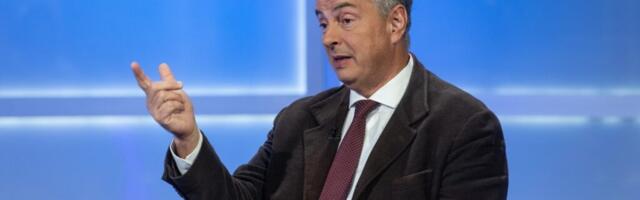 Šoškić: Bilo kakvo prolongiranje dogovora o prodaji NIS-a imalo bi višestruko loše posledice