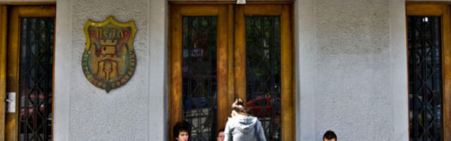 Станковић: Није нам циљ да гасимо Пету гимназију, већ да нормализујемо наставу