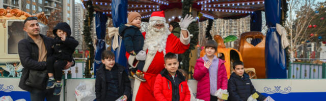Kada praznici govore srcem:  "Dunav osiguranje“ darovalo više od 4.300 dece (FOTO)