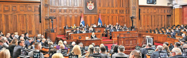 Личне увреде уместо дебате о законима