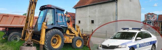 Uhapšen Aleksinčanin: Nelegalno kopao pesak i šljunak, napravio veštačko jezero