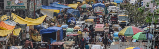 Више од три милиона људи ангажовано за попис у Индији