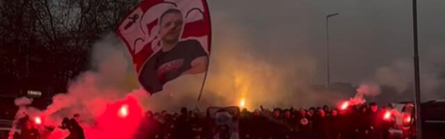 Delije u korteu krenule na derbi, pa brutalno isprozivali Grobare: "Bili ste Zagreb, sada ste Torcida..."
