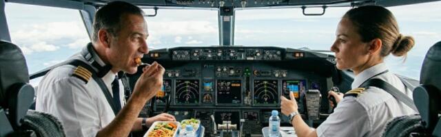 Pravilo koje piloti poštuju na svakom letu - ali putnici ga ne znaju