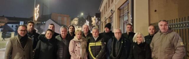 Hitan sastanak čačanske opozicije: Dužni smo da budemo štit i podrška našoj deci