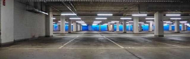 Garaža kod SNP-a ide u istoriju — 9,9 miliona RSD za demontažu betonske improvizacije