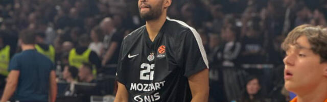 EVO ŠTA SE DEŠAVA SA PARKEROM: Ocokoljić otkrio zašto Džabari nije igrao