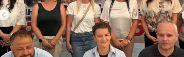 Ана Брнабић: Блокадери покушали да руше, а народ сачувао државу уз Вучићеву визију