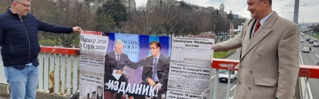 "Prisluškivali nas, presreli i uzeli transparente s Vučićem"