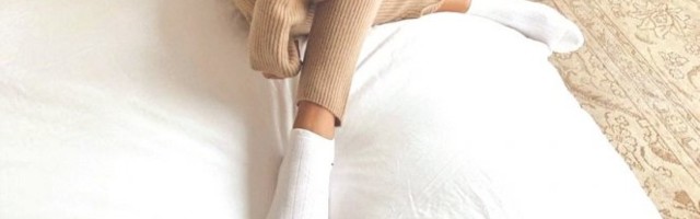 LEŽETE U KREVET S ČARAPAMA? To mnogo govori o vašoj ličnosti - PSIHOLOZI SU SE SLOŽILI da je pametnije da prestanete TO DA RADITE!