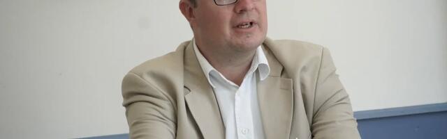 IZ DŽEPOVA GRAĐANA NIŠA BLOKADERI PLAĆAJU SEBI BLISKE PEVAČE! Maričić: Grupa okupljena oko dr Dragana Milića zloupotrebljava manifestacije