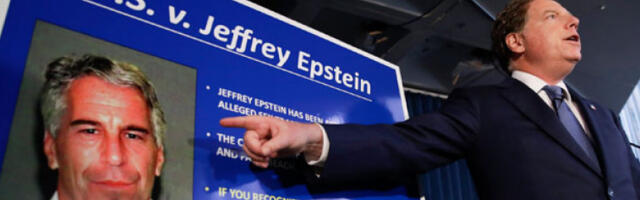 Објављен снимак интервјуа у којем Епстин негира да му је новац „прљав“