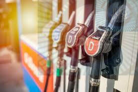 Vlada Srbije na tržište pustila dodatne količine dizela iz robnih rezervi