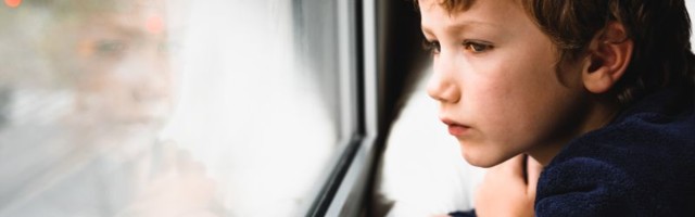 Kratak vodič upozorenja za roditelje: Kako se ponaša dete ŽRTVA VRŠNJAČKOG NASILJA?