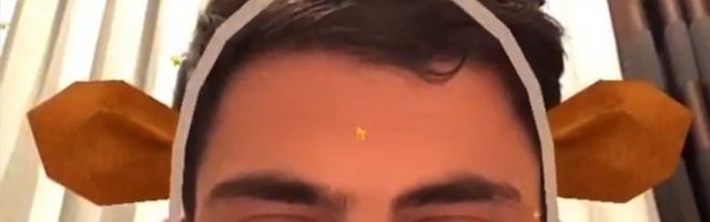 ZNATE LI O KOME JE REČ?! Jedan od najpoželjnijih srpskih glumaca postao zaljubljeni irvas!