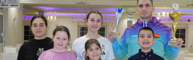 Troje članova Šumadija karate dođoa iz Kragujevca dobilo zvanje majstora karatea I DAN