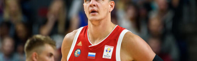 LEGENDARNI RUSKI KOŠARKAŠ GLEDAO KAKO CSKA "RUŠI" ZVEZDU: Govorio je i o Jokiću - EVO ŠTA JE REKAO!