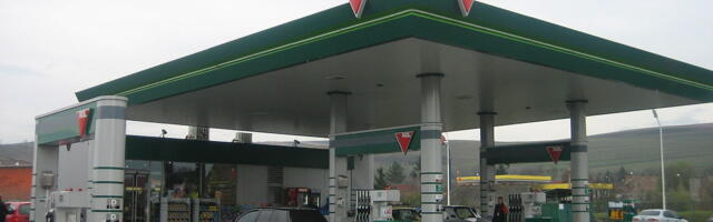 Zašto MOL želi NIS?