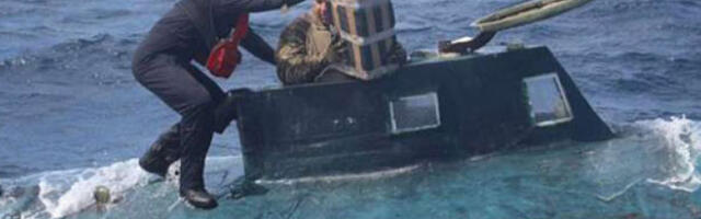 Заплењено четири тоне кокаина са подморнице у водама Мексика