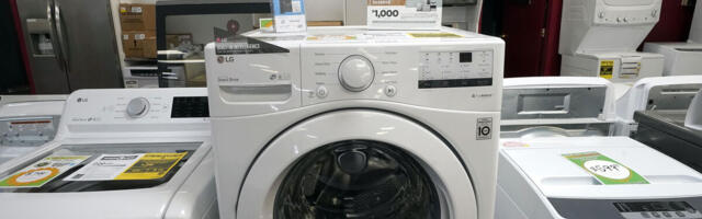 Veš mašina biće čista kao suza: Samo ubacite ovu tečnost u nju (VIDEO)