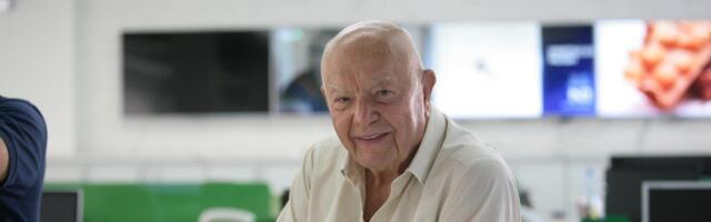 "IDIOTE, TI SI SRBIN, KAKAV JUGOSLOVEN..." Iz Čibutkovice do Holivuda: Priča o Dobrivoju kod koga su dolazile najveće SVETSKE ZVEZDE