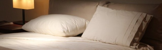 DA LI STE OD ONIH KOJI ODMAH POSLE BUĐENJA RASPREMAJU KREVET? Ako je odgovor POTVRDAN, morate pročitati ovaj tekst i SMESTA PROMENITI NAVIKU!