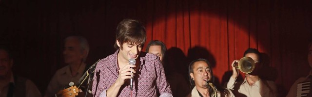 Nije to narodna muzika, nema narod ništa sa tim, to je moje - prvi trejler filma o Tomi Zdravkoviću