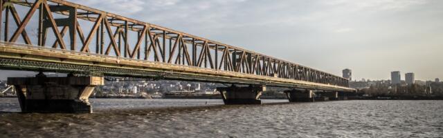 Mladić skočio sa Pančevca: Poznata braća ga izvukla iz reke