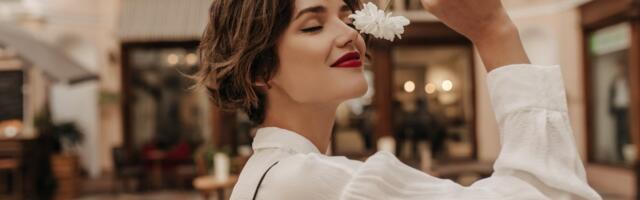 Od cvetnih nota do gurmanskih mirisa: Letnji parfem za svaki horoskopski znak