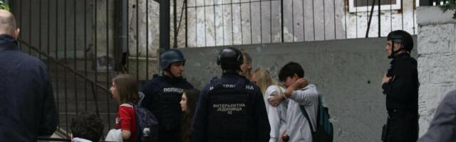 "NAŠ SIN NIKADA VIŠE NEĆE BITI ISTO DETE KAO PRE 3. MAJA": Otac ranjenog dečaka svedočio protiv Kecmanovića